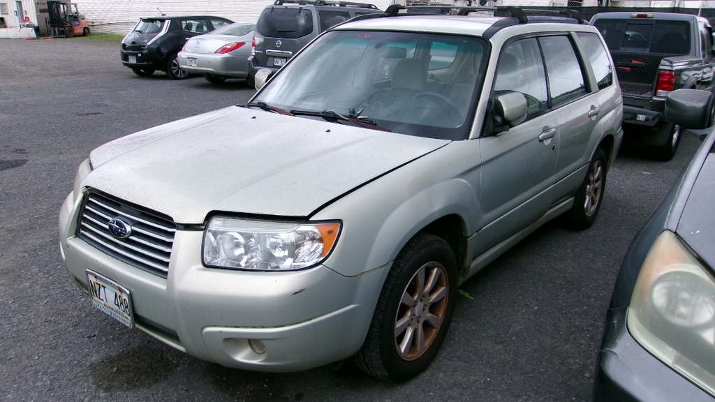 SUBA Forester 2006 NZT488