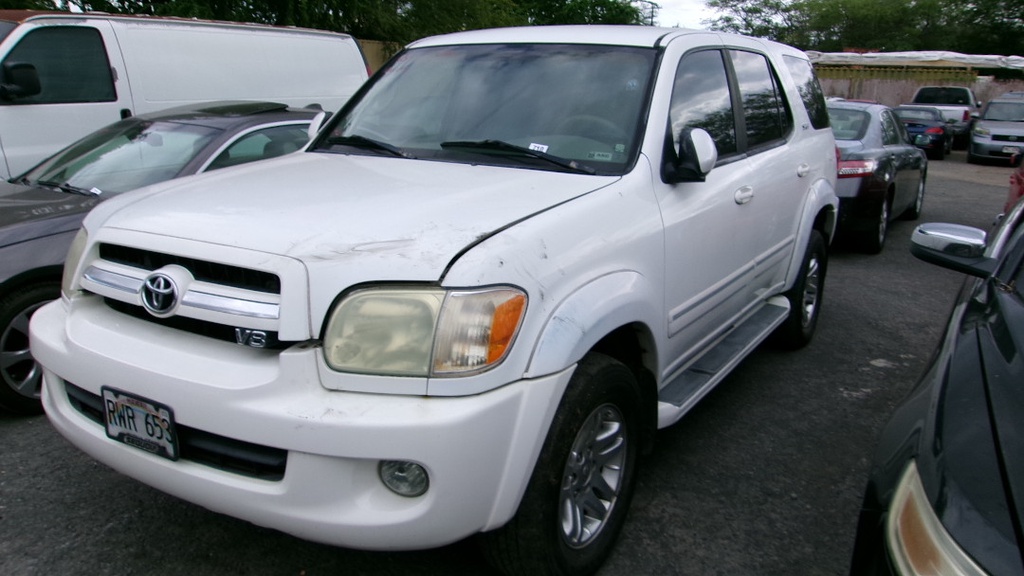 TOYT Sequoia 2006 RWR653
