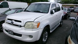 TOYT Sequoia 2006 RWR653