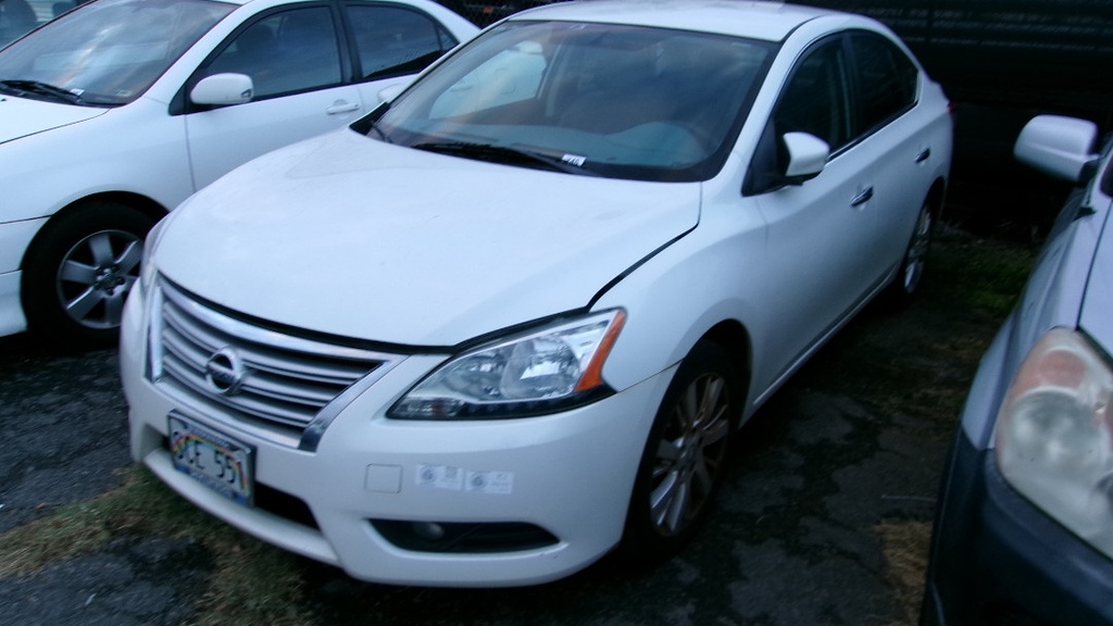 NISS Sentra 2013 SCE551