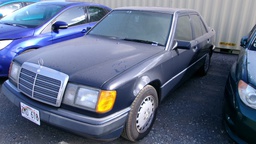 MERZ 300 E 2.8 1993 ZMD618