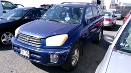 TOYT RAV4 2002 PYF752