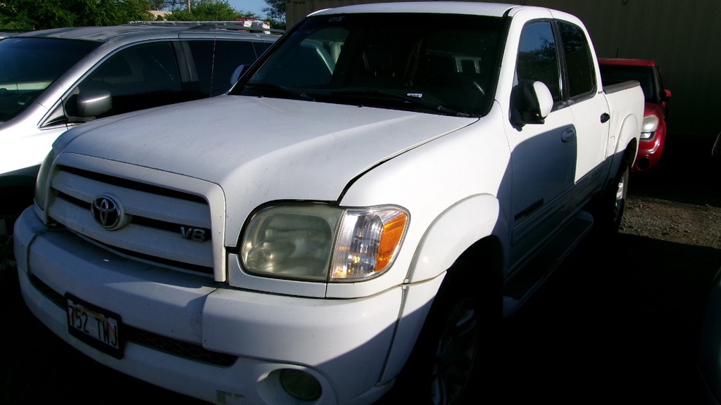 TOYT Tundra 2005 752TWJ