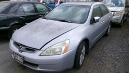 HOND Accord 2004 NRV942
