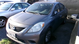 NISS Versa 2014 SFW978-88