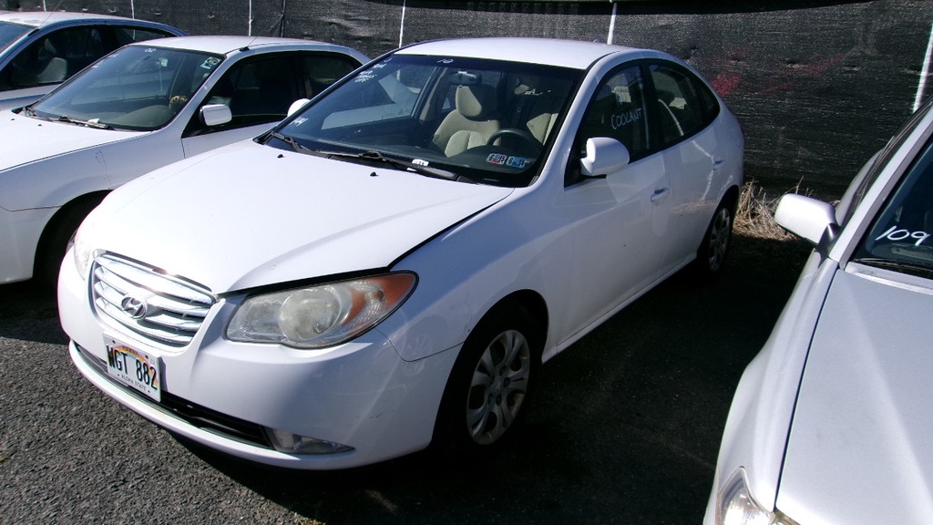 HYUN Elantra 2010 WGT882