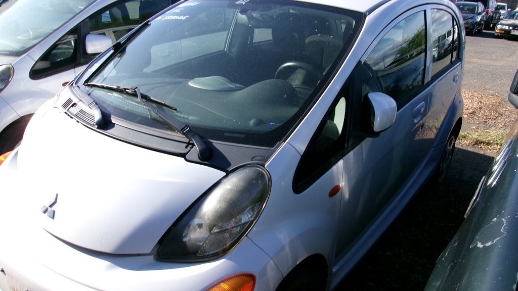 MITS IMIEV 2012 EV1686-BB