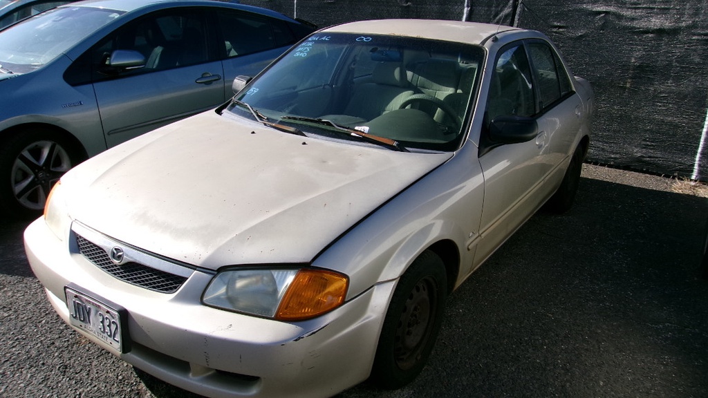 MAZD Protégé 2000 JDY332