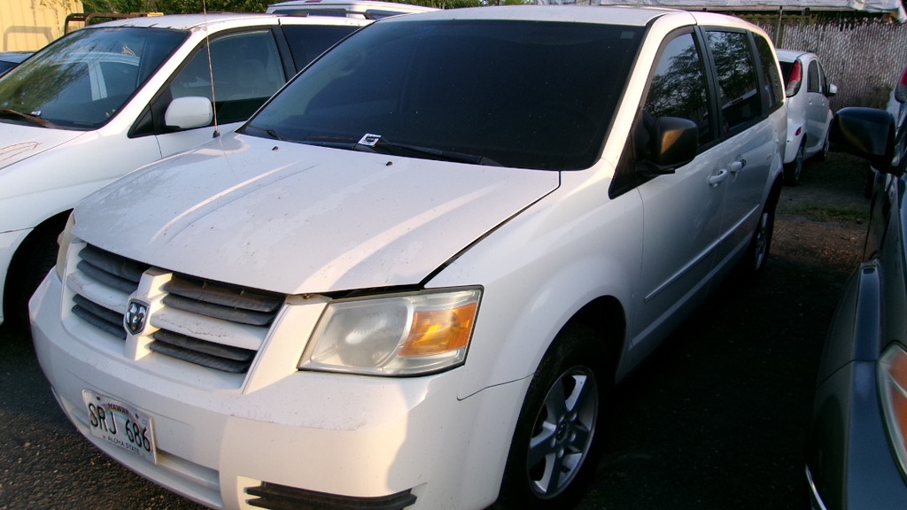 DODG Grand Caravan 2009 SRJ686