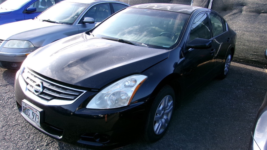 NISS Altima 2010 RDS973