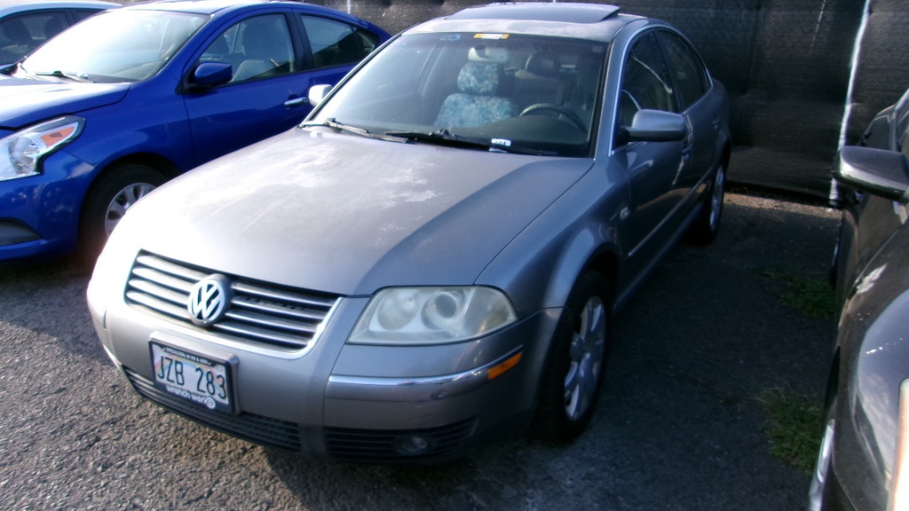 VOLK Passat 2003 JZB283