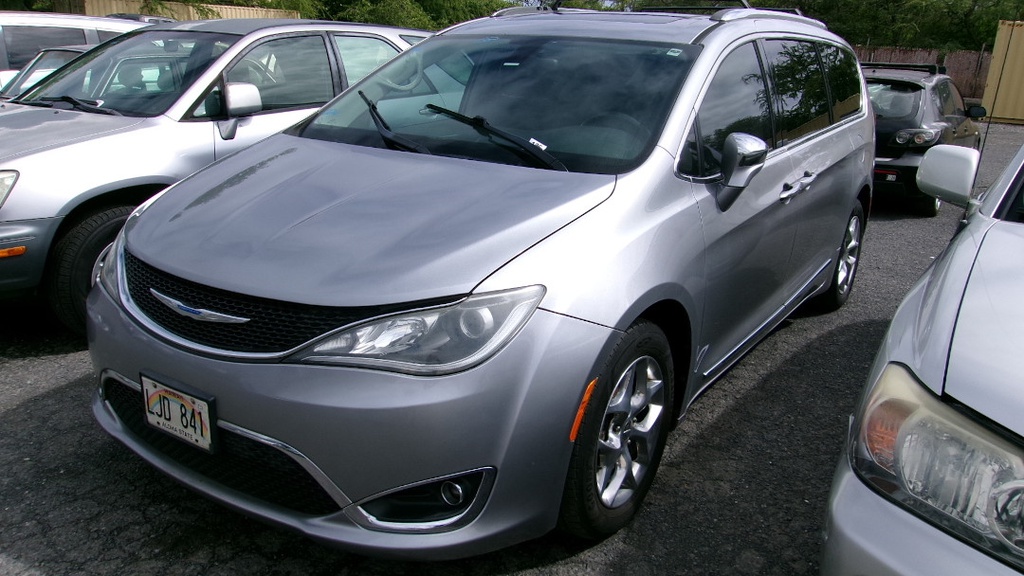 CHRY Pacifica 2018 LJD841