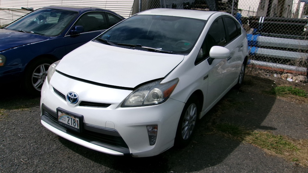 TOYT Prius-Plug in Hybrid 2012 EV2181