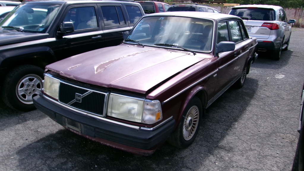 VOLV 240 GL 1989 FPU920-GG