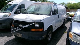 CHEV Express 2500 2004 PND914-GG