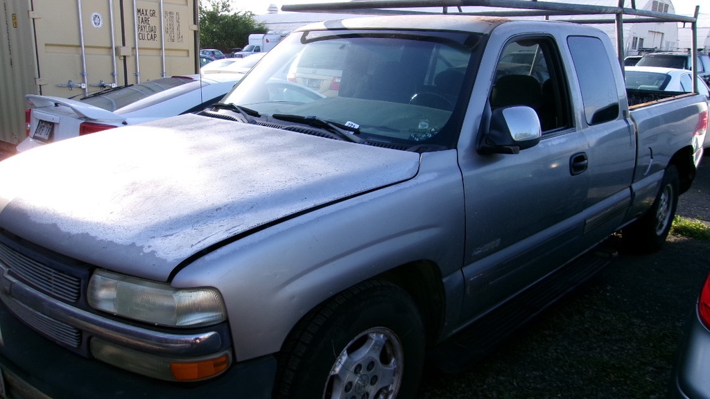 CHEV Silverado 2000 JFF049
