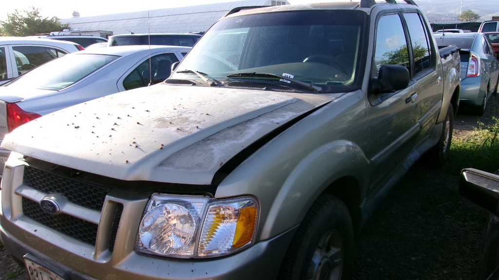 FORD Explorer Sport Trac 2001 831TRU-HH