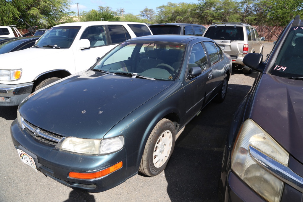 NISS Maxima 1998 NTU890