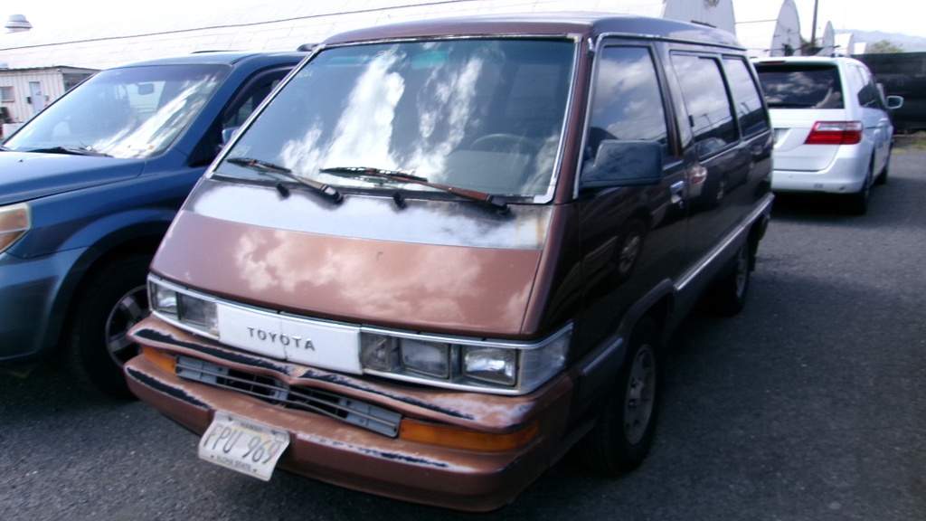 TOYT Van LE 1988 FPU969