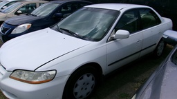 HOND Accord 1999 SSP335