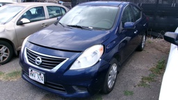 NISS Versa 2013 RWV924-II
