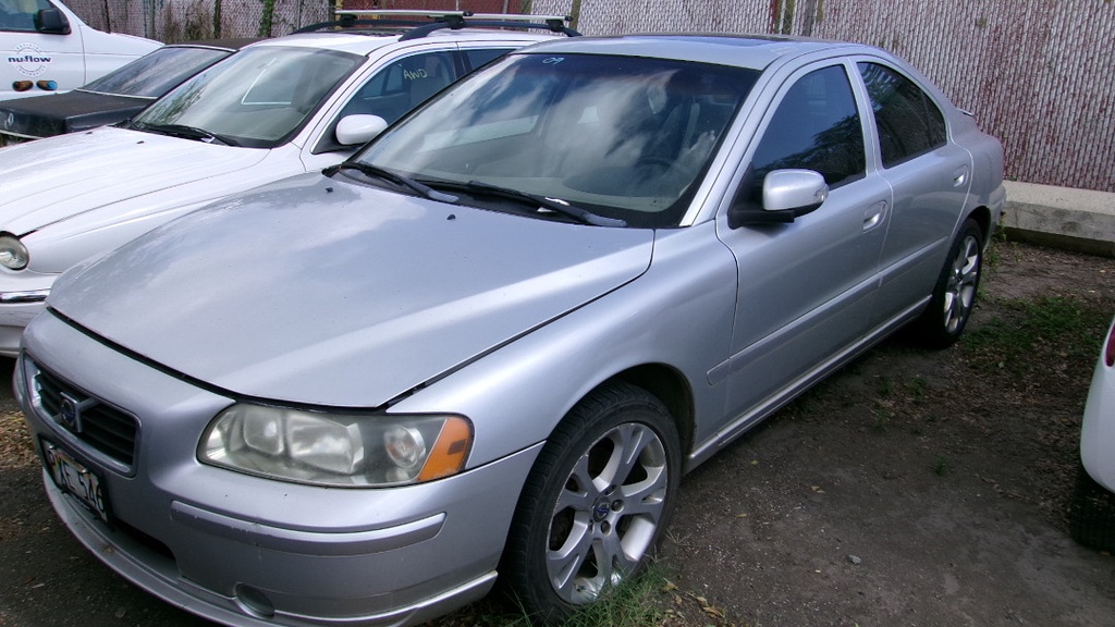 VOLV S60 2009 PXE546-II