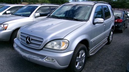 MERZ ML350 2005 NNS753