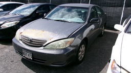 TOYT Camry LE 2004 NGY473