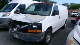 CHEV Express 2500 2004 PND914-JJ