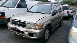 NISS Pathfinder 2002 PJE364