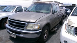 FORD F-150 2001 NGT982