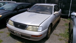 TOYT Avalon 1995 TBR783