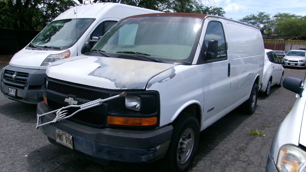 CHEV Express 2500 2004 PND914-MM