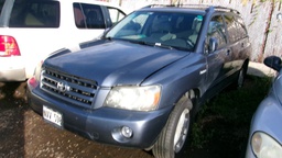 TOYT Highlander 2005 NVV598