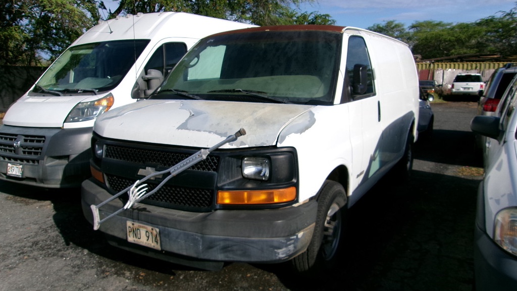 CHEV Express 2500 2004 PND914-NN