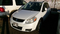 SUZI XS4 2010 RDR760-QQ