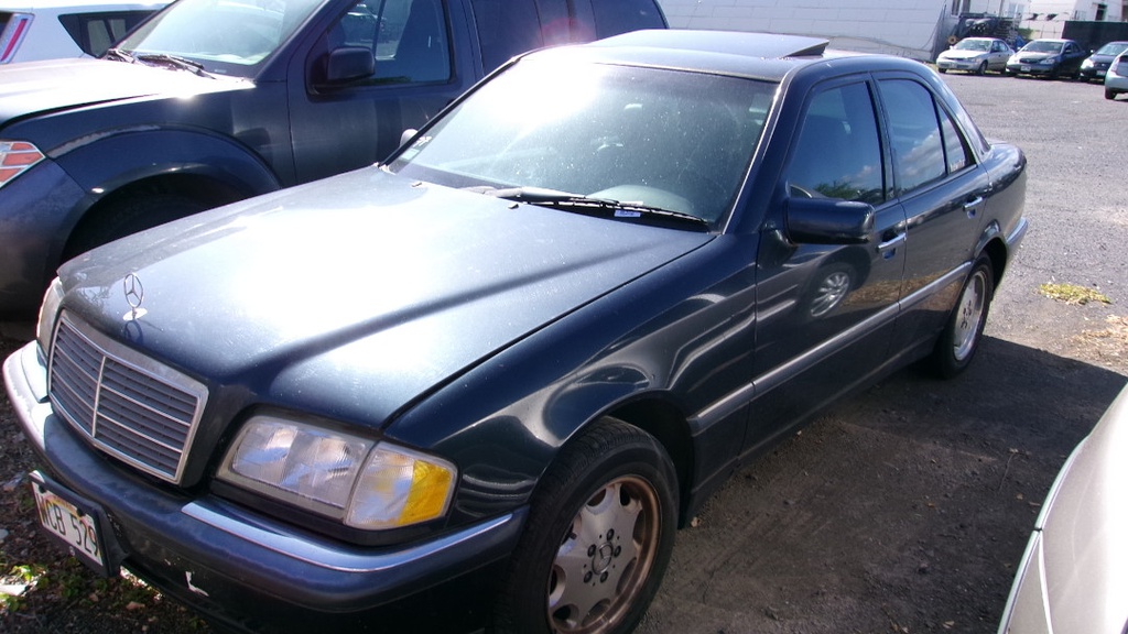 MERZ C230 1998 WCB529