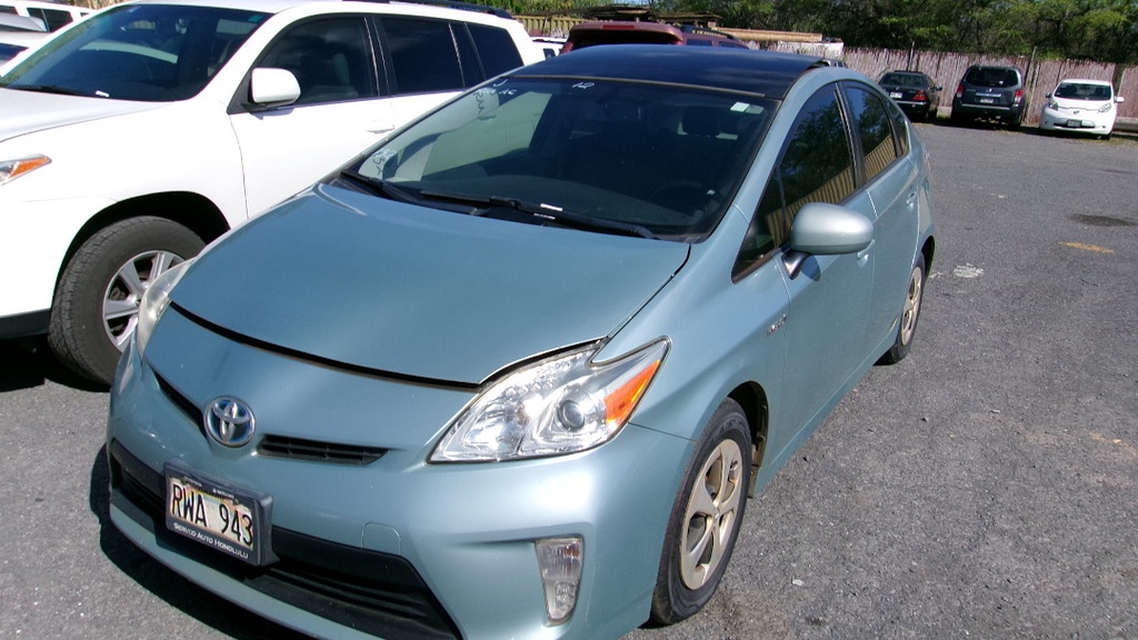 TOYT Prius 2012 RWA943