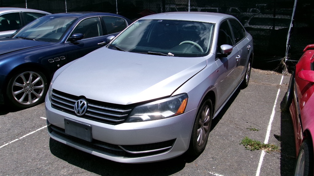 VOLK Passat S 2015 CPX7302-RR