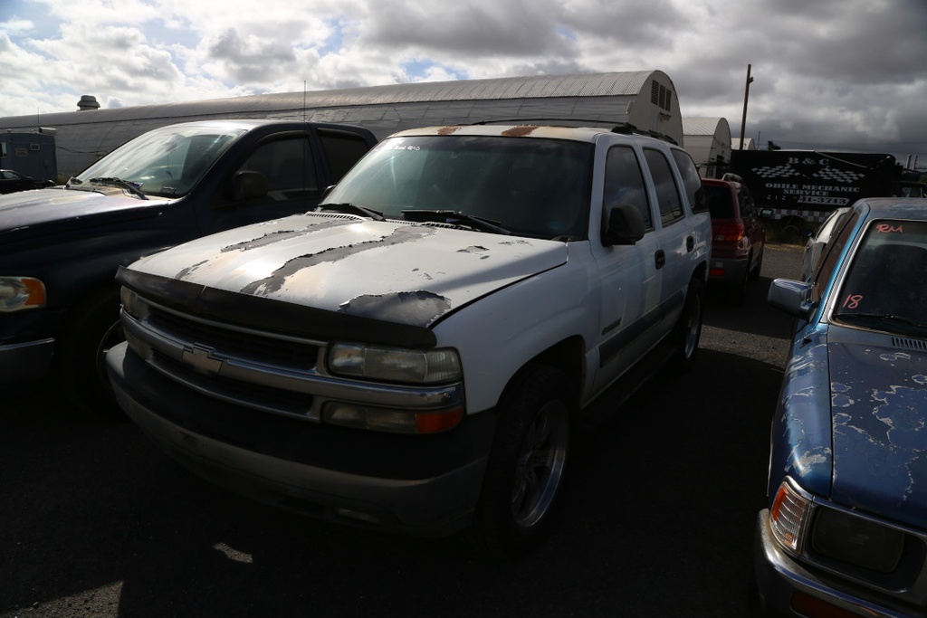 CHEV Tahoe 2002 JVA684