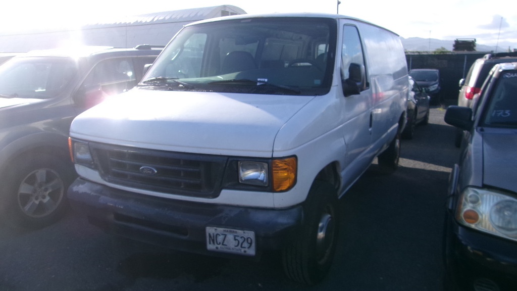 FORD E250 Econo/Club Wagon 2003 NCZ529