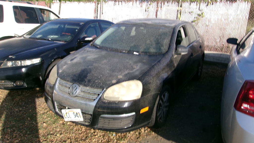 VOLK Jetta 2005 LCL941