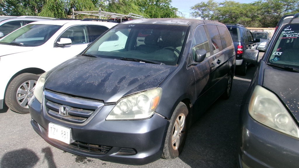 HOND Odyssey 2005 TZY881