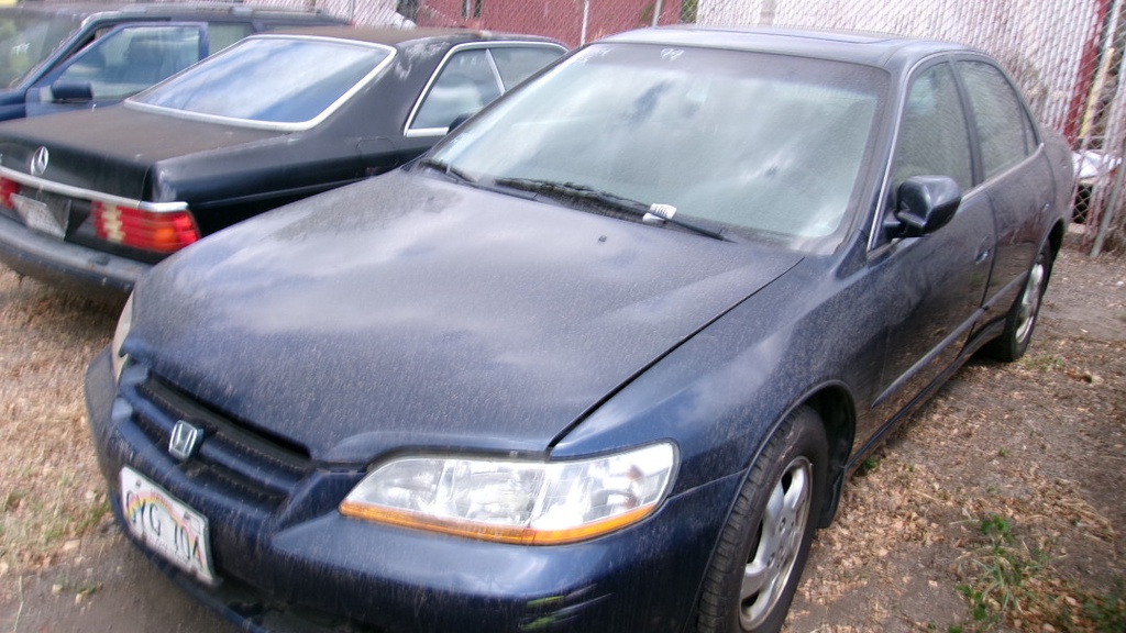 HOND Accord 1999 GYG704
