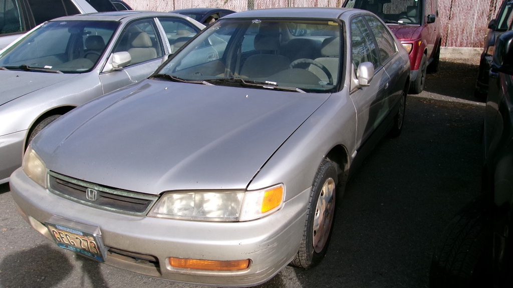 HOND Accord 1996 GEG273
