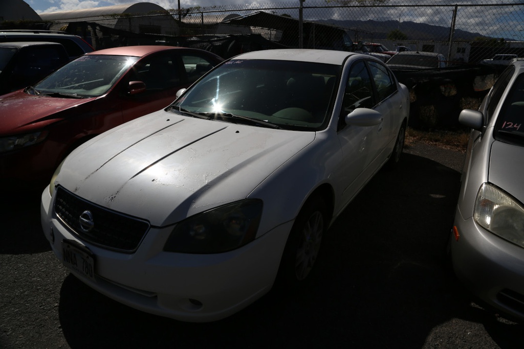 NISS Altima 2005 NNA780