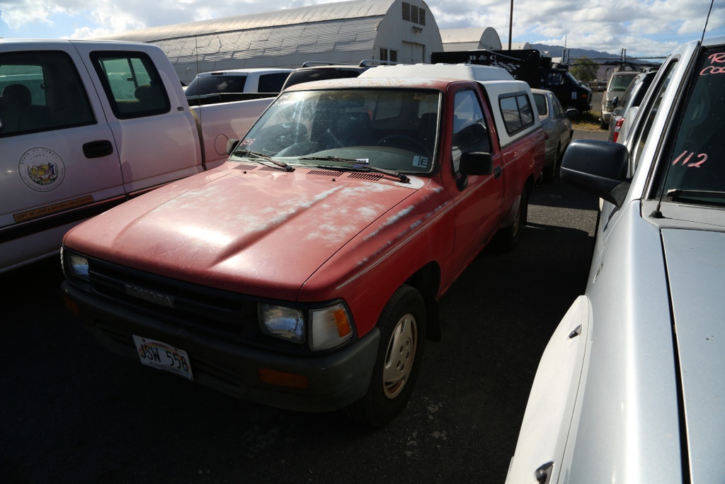 TOYT  1989 JSW558