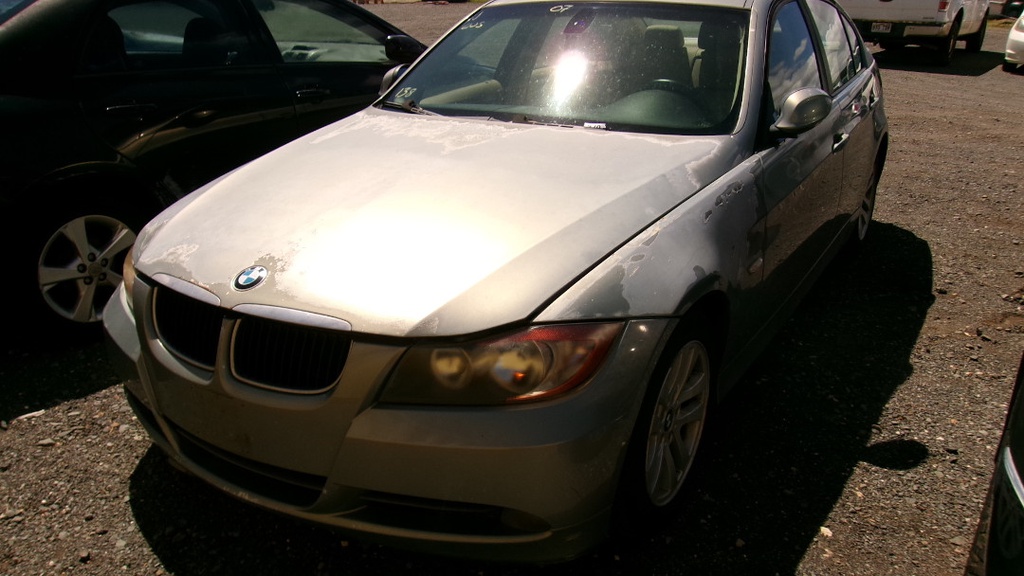BMW 328i 2007 WBW636