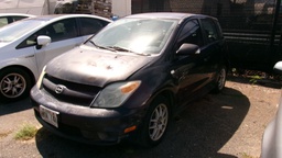 TOYT Scion xA 2006 HKN744