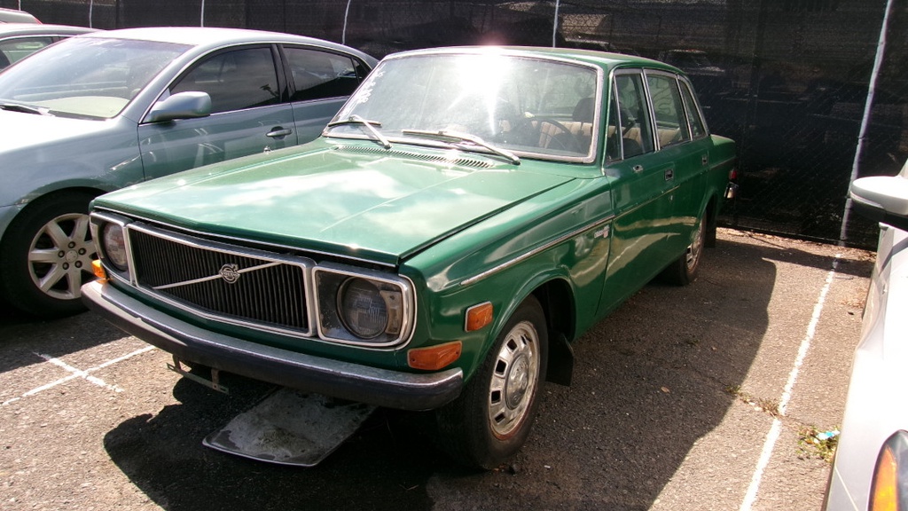 VOLV  1976 3B8803-66